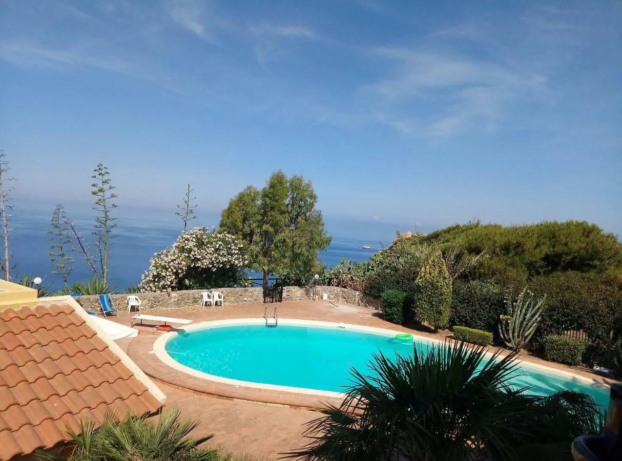 Residence Covo degli Dei Milazzo 0*,